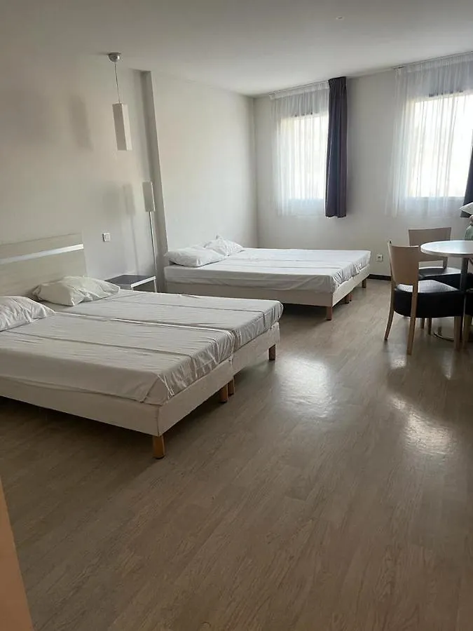 Appartement 4 Pers. Dans Residence Hoteliere 루르드 아파트